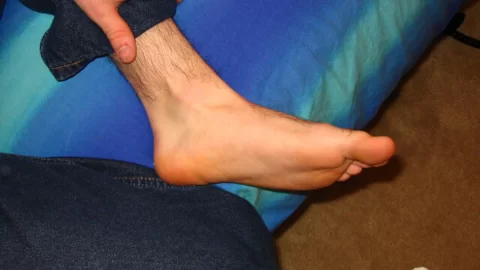 Cowboy Jeff Rubs His Size 11 Feet