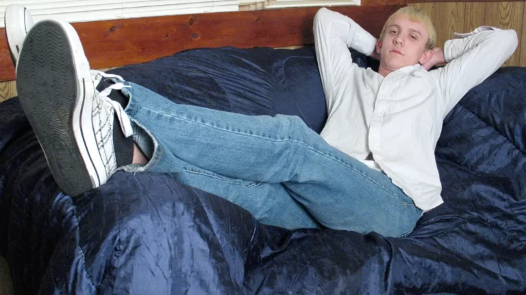 Jordan Ashton in Jordan Ashton’s Feet Tease His Hard Cock